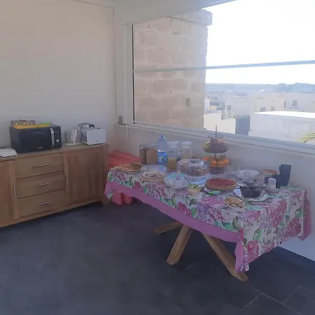 Ponente & Maestro Bed & Breakfast 4*