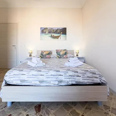 Bed & Breakfast Ponente & Maestro Favignana