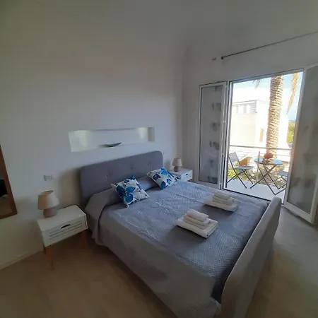 Bed & Breakfast Ponente & Maestro Favignana