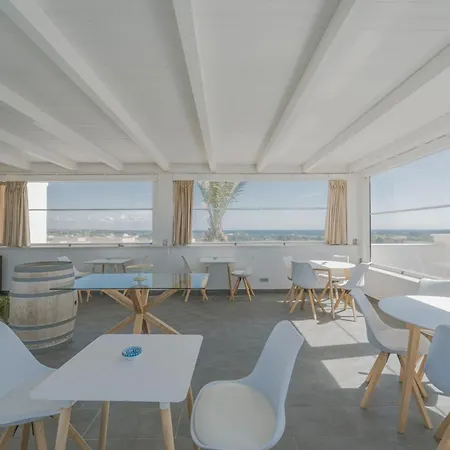 Couette-café Ponente & Maestro 4*