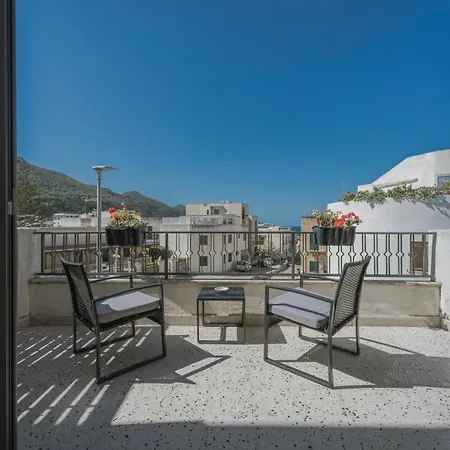 Ponente & Maestro 4* Favignana