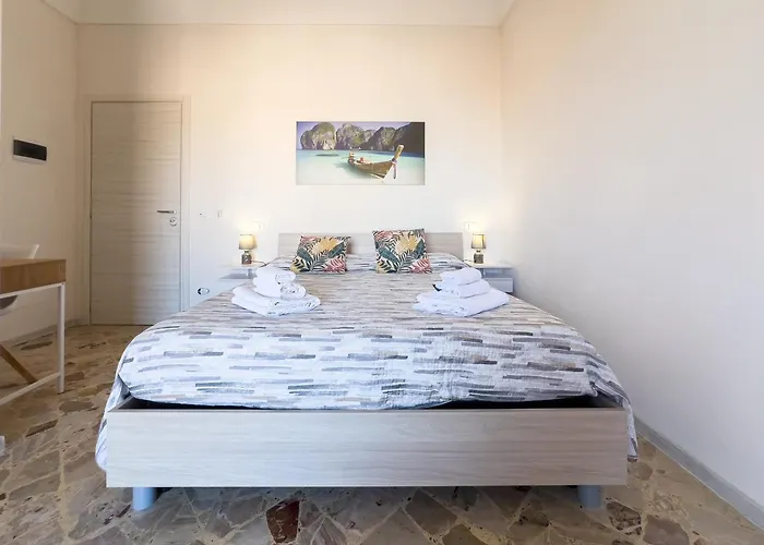 Bed & Breakfast Ponente & Maestro Favignana
