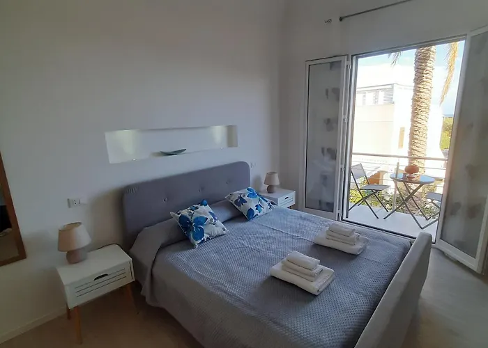 Bed & Breakfast Ponente & Maestro Favignana